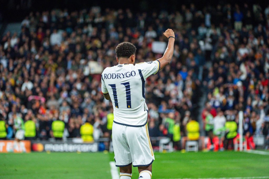 Rodrygo, futuro al Real Madrid: “Tra 10 anni voglio giocare ancora qui”