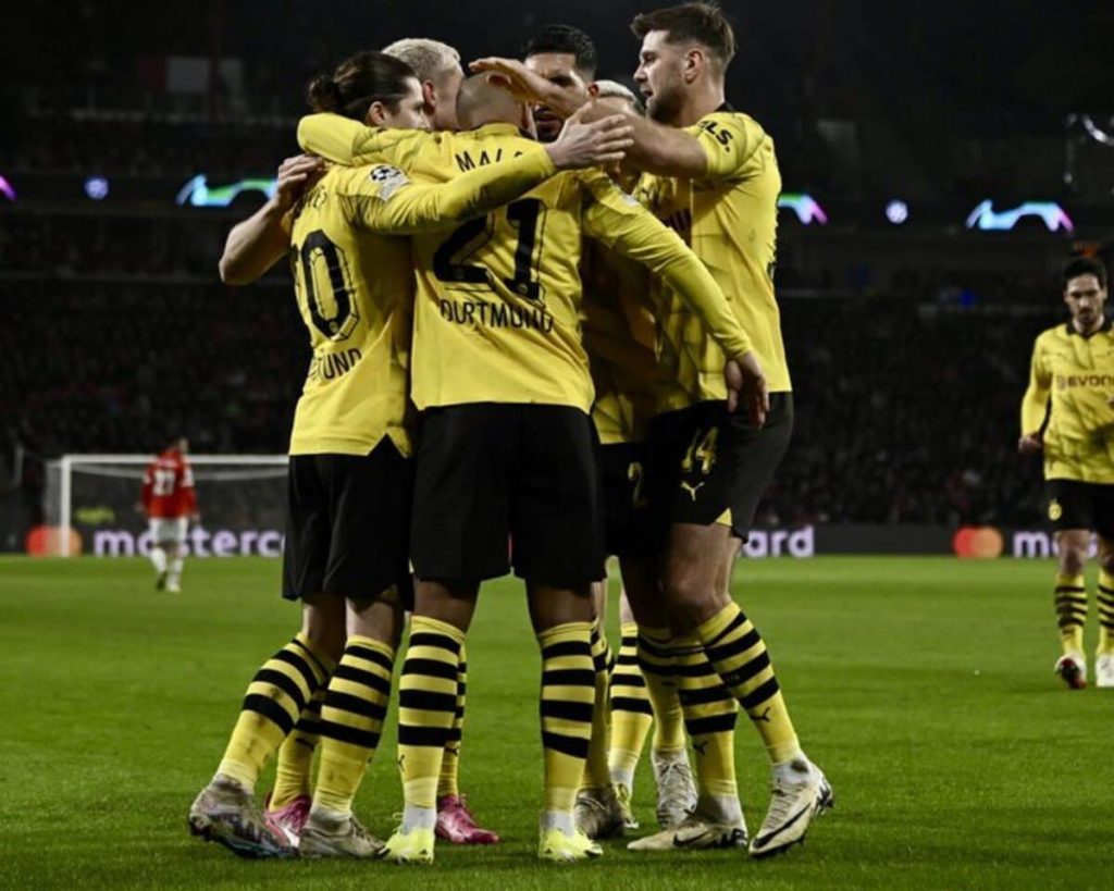Borussia Dortmund*