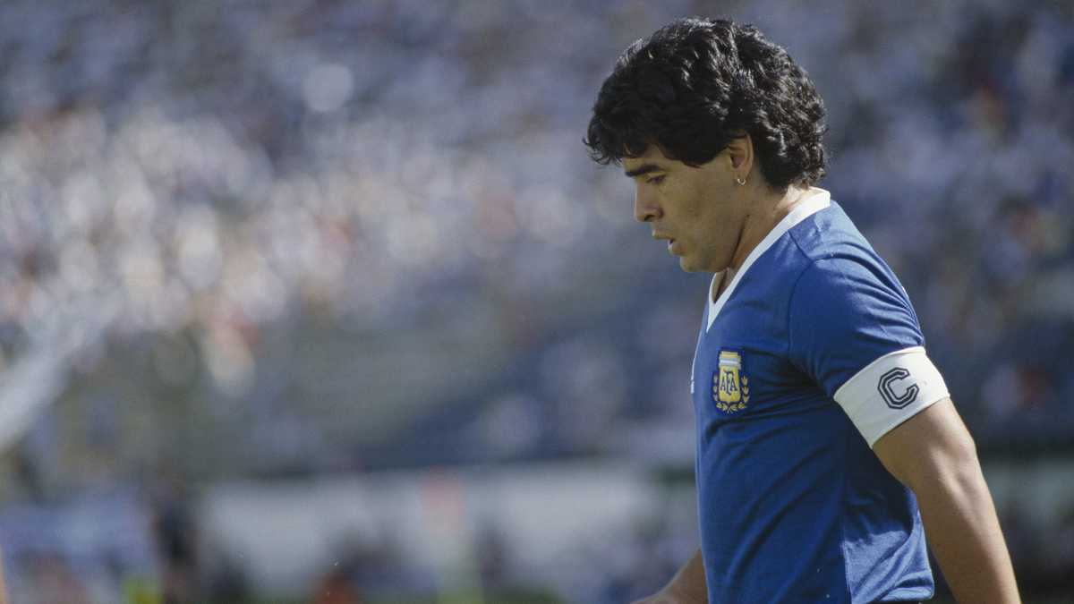 Morte Maradona: un nuovo rapporto medico scuote il caso in attesa del processo
