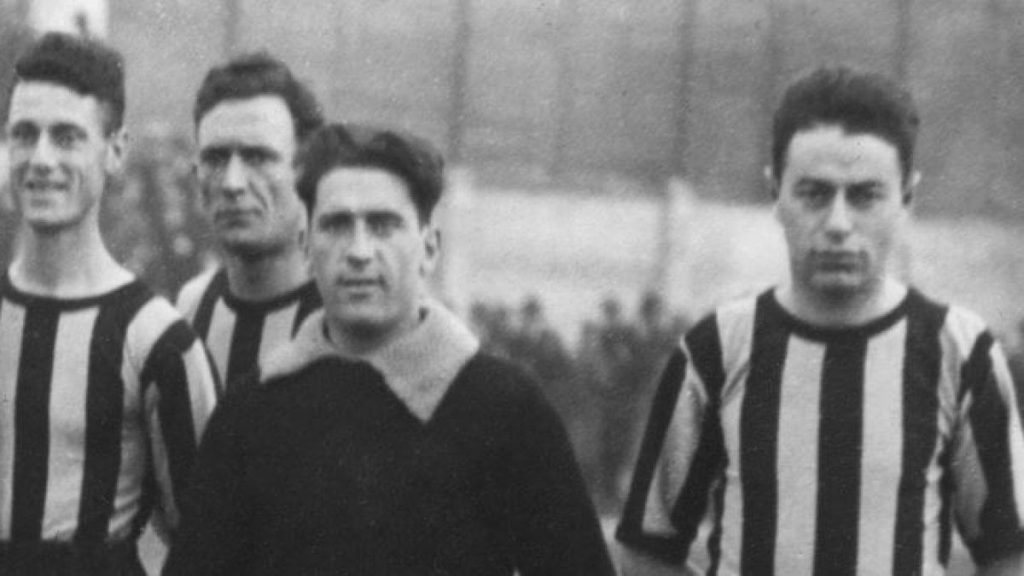 ?? 25 aprile 1945, da Neri e Weisz: storie di calcio e resistenza
