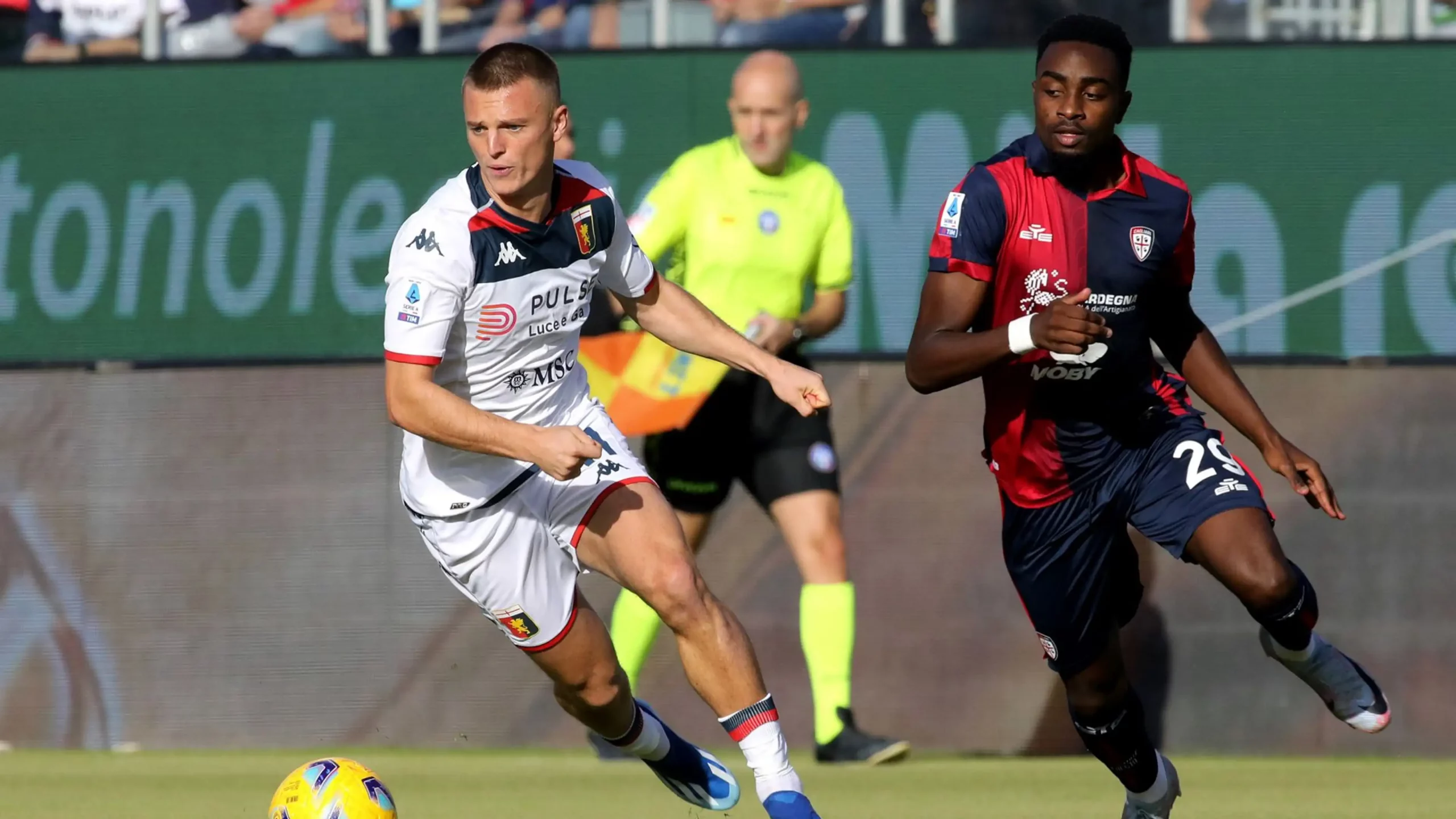 LIVE Genoa-Cagliari 3-0: Gudmundsson cala il tris